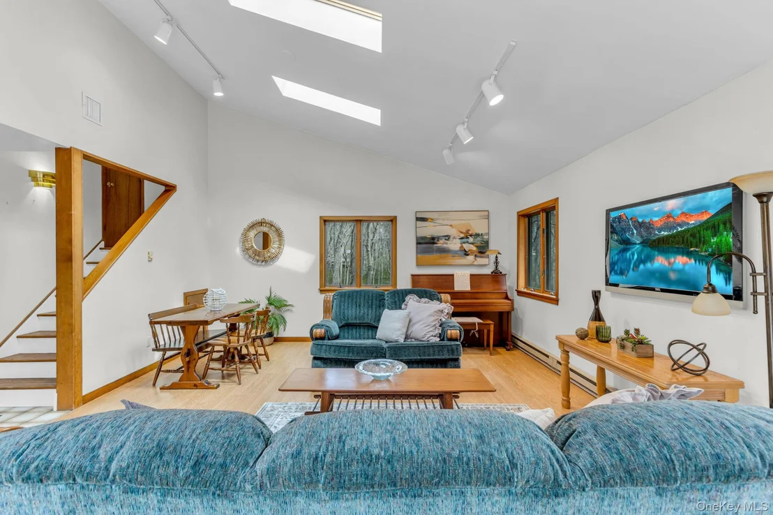 Photo of 21 Sager Lane