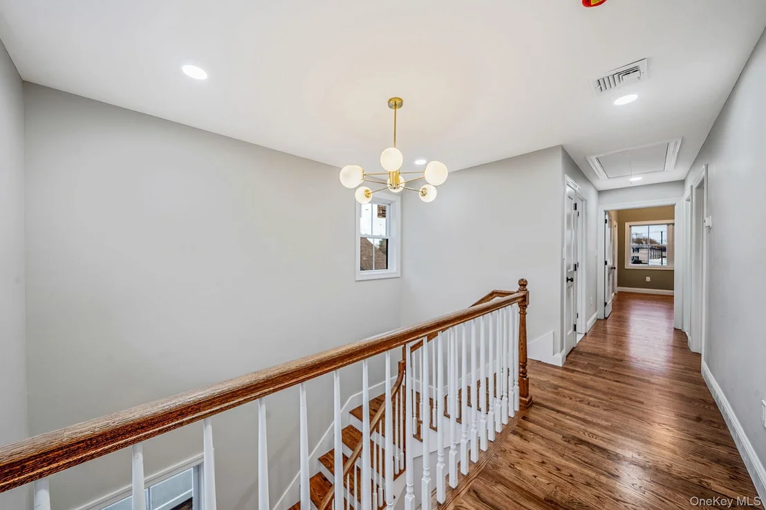 Photo of 2929 Yale Place
