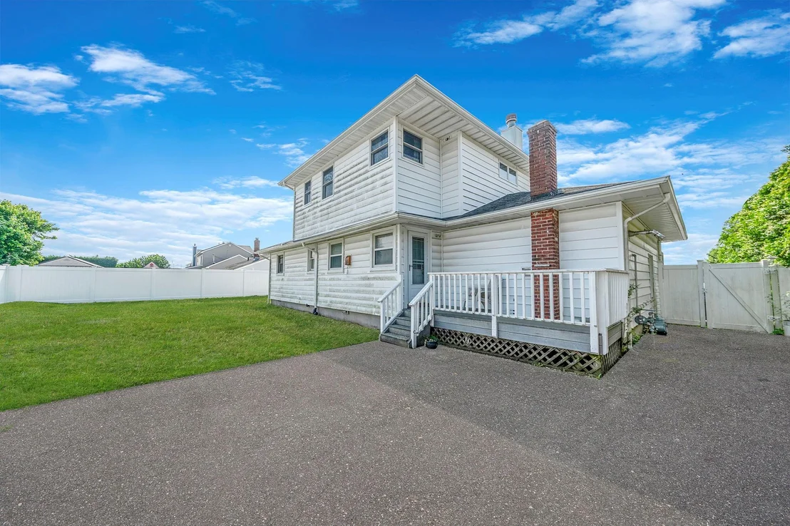 Photo of 35 Sunset Lane