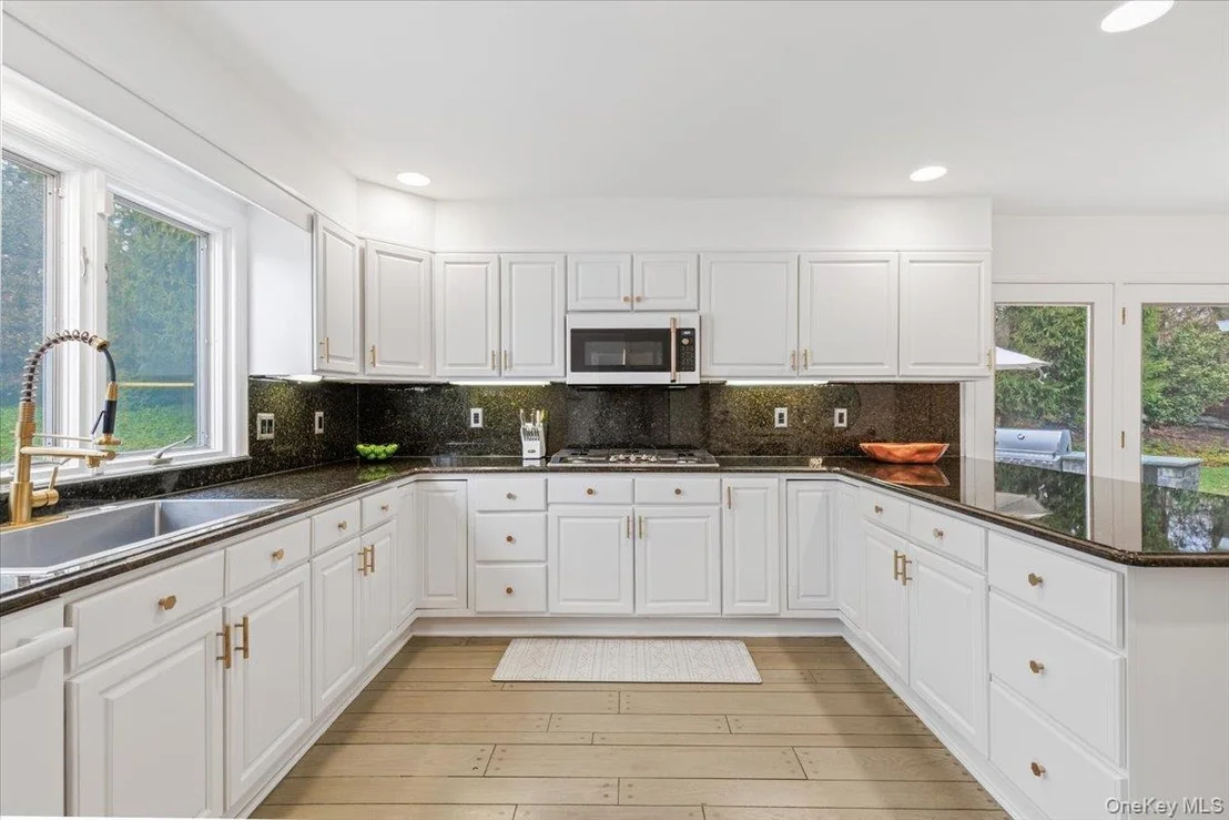 Photo of 38 Brevoort Lane