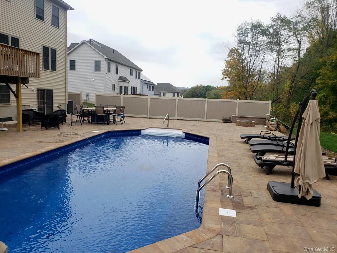 Photo of 12 Callaway Drive