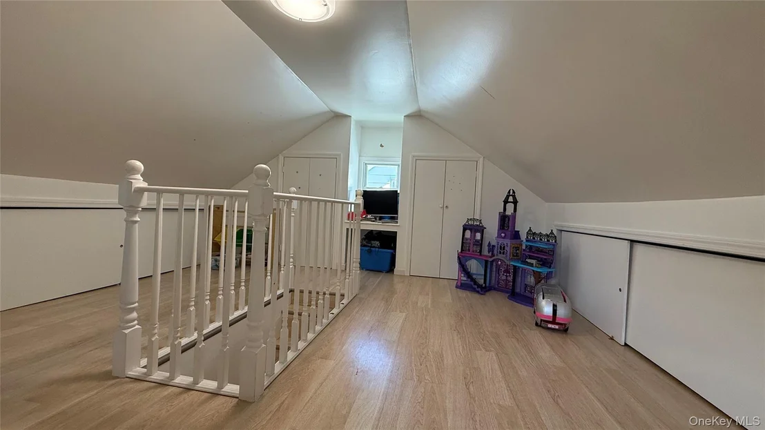 Photo of 160-30 76th Road