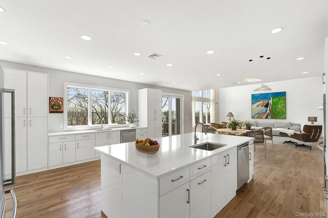 Photo of 199 Tweed Boulevard