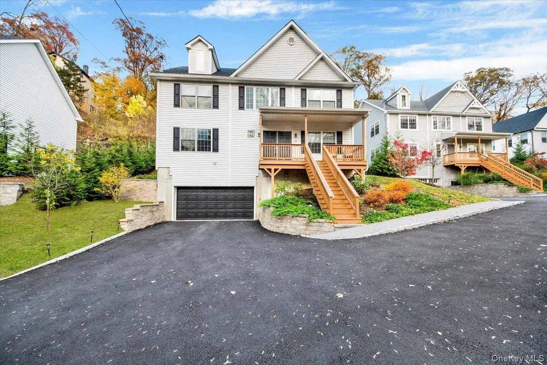 Photo of 46 Columbus Avenue