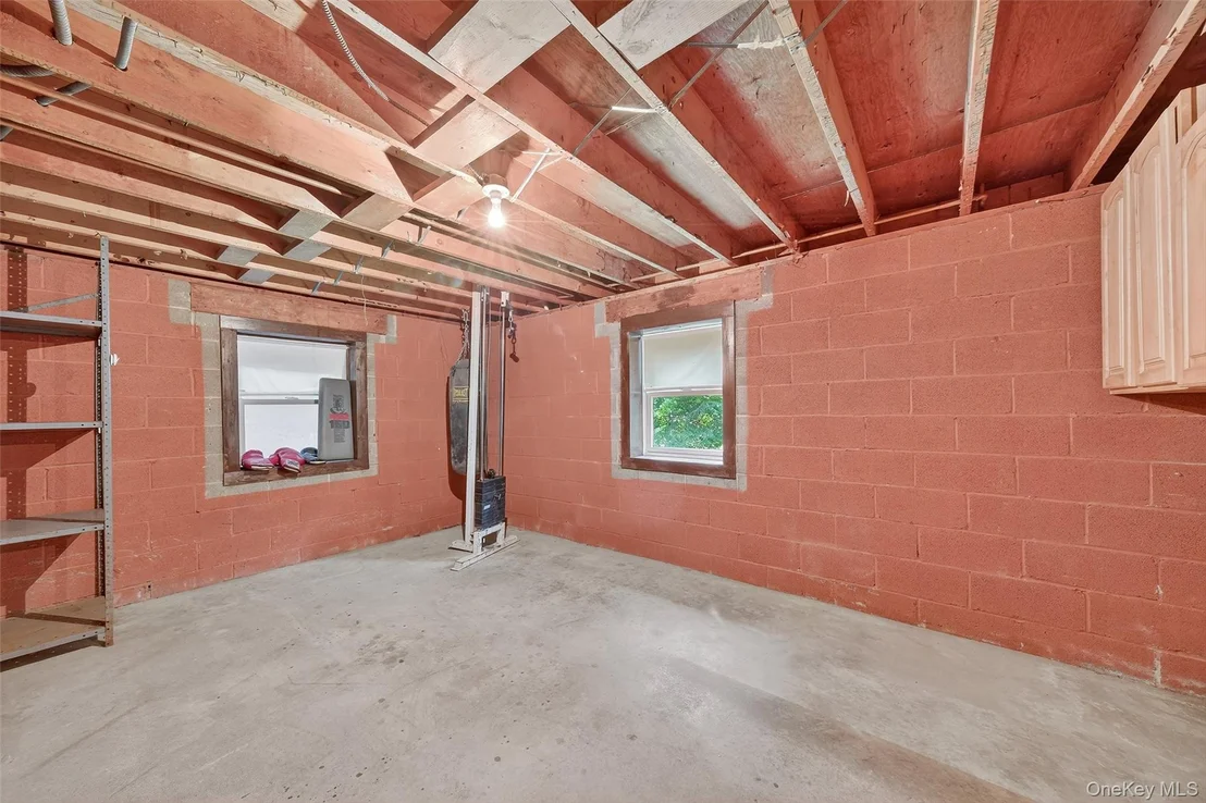 Photo of 125 Putnam Drive