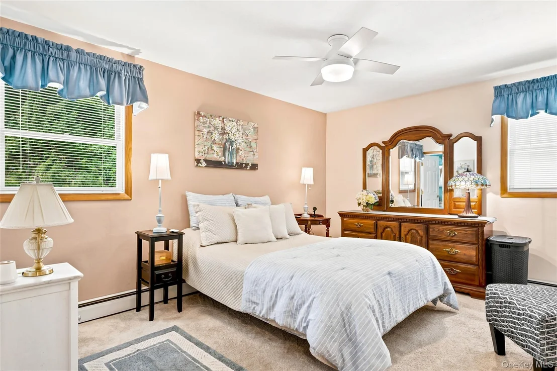 Photo of 355 Sprout Brook Road