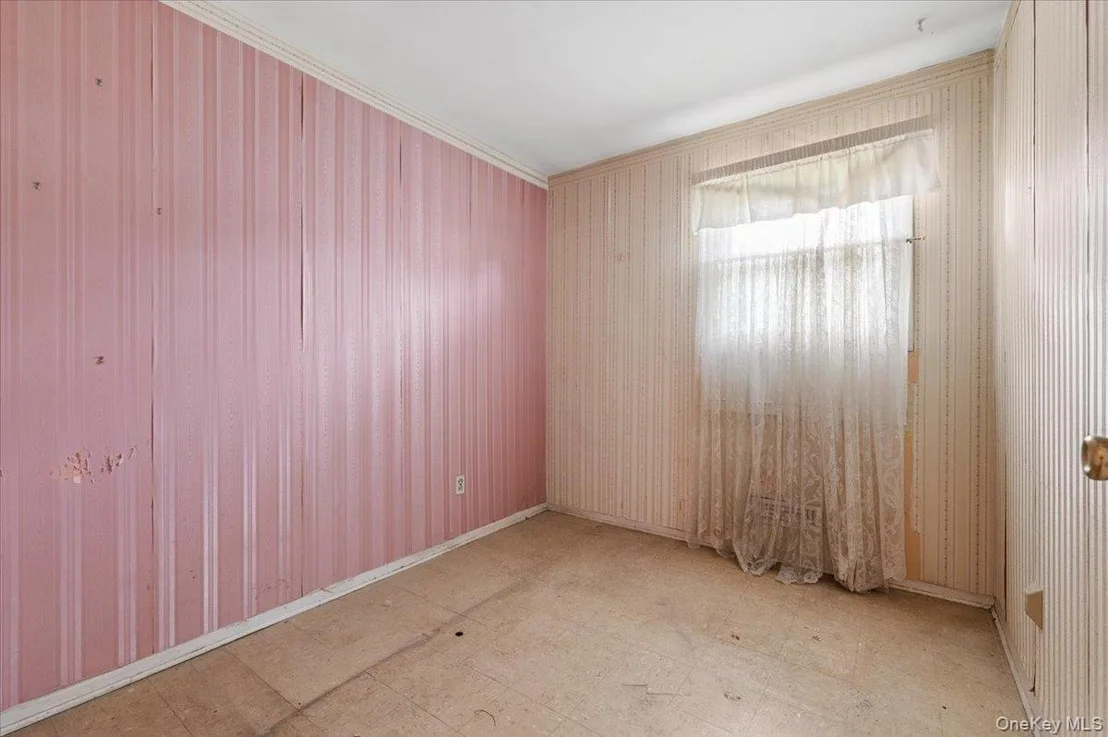 Photo of 1680 Pine Acres Boulevard