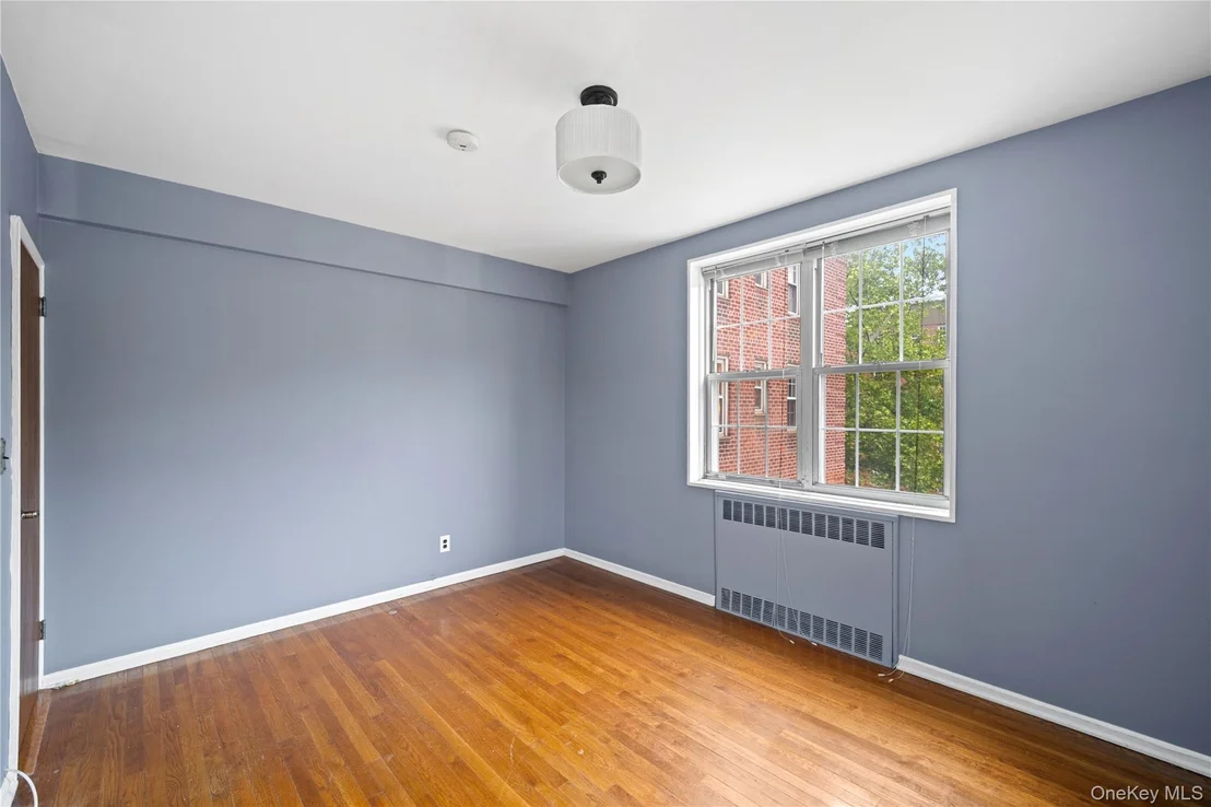 Photo of Unit B41 at 776 Bronx River Road
