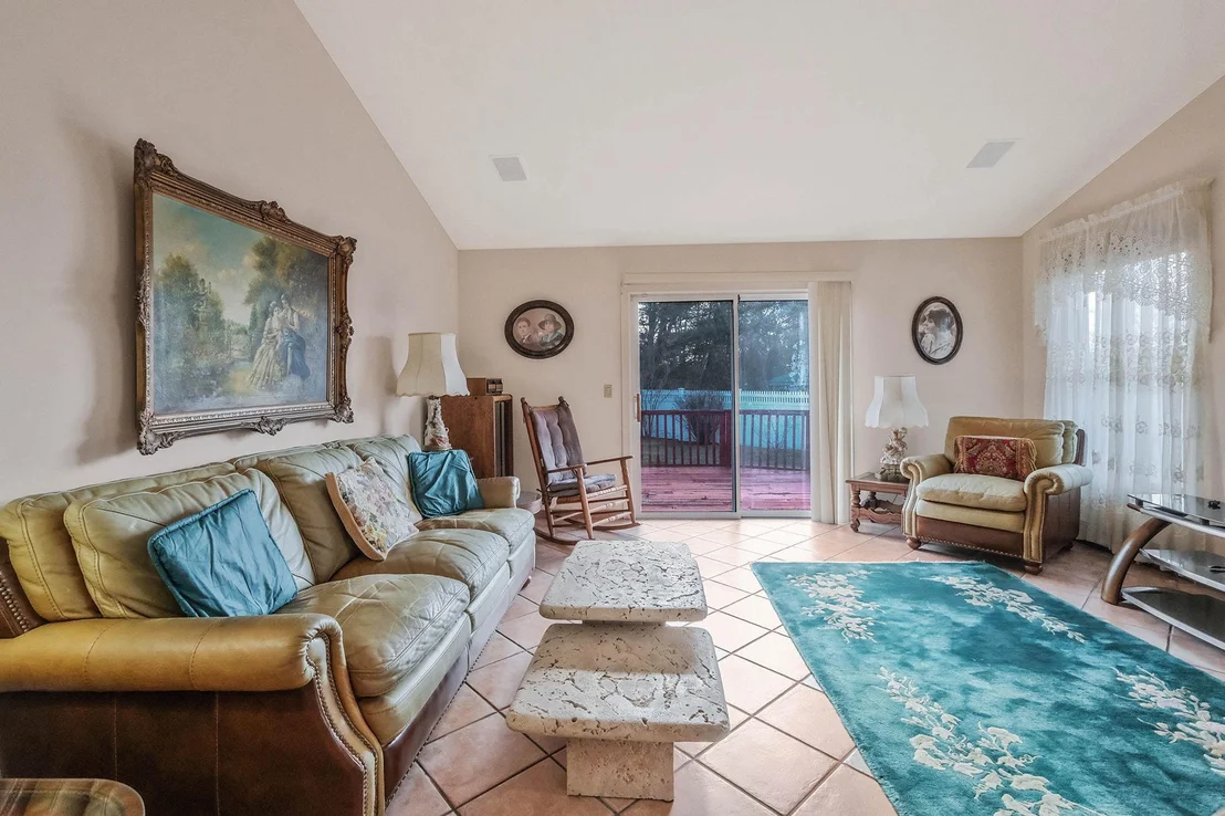 Photo of 35 Westminster Drive