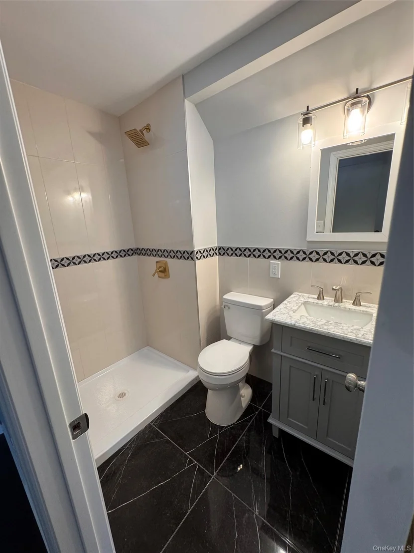 Photo of 4 Barnes Road