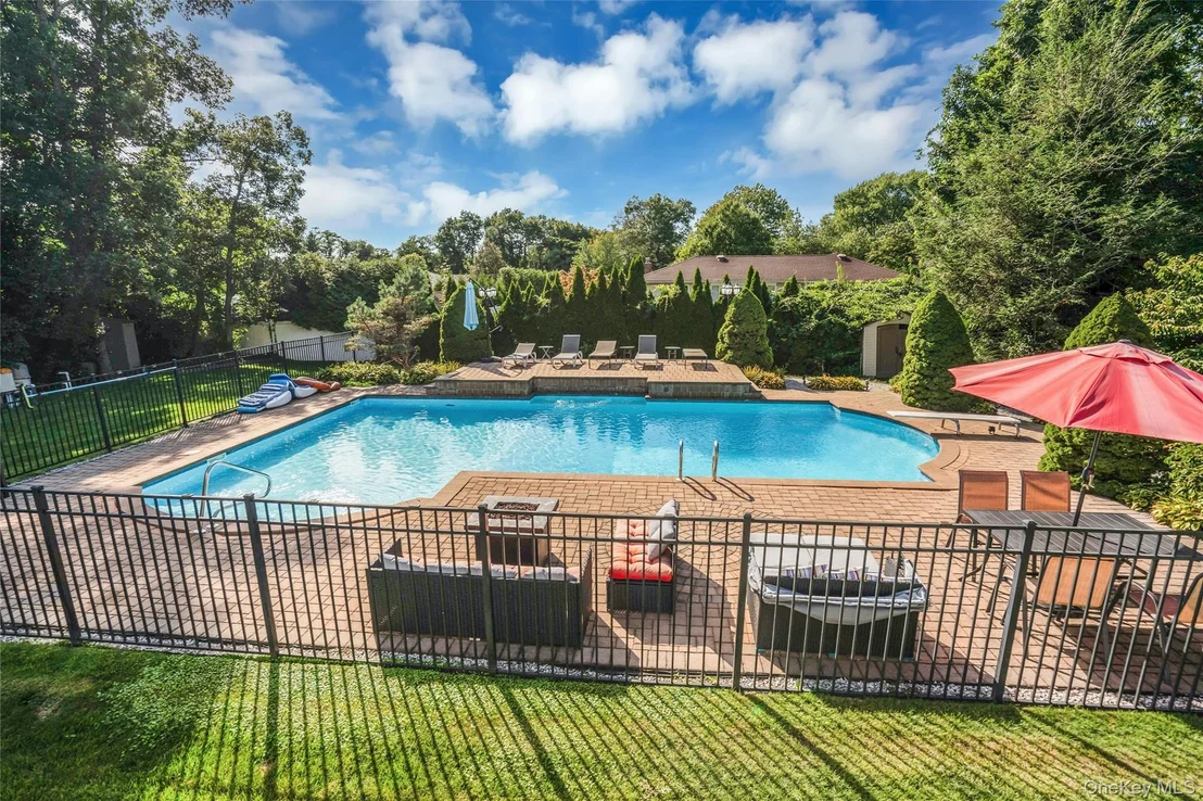 Photo of 96 McCulloch Drive