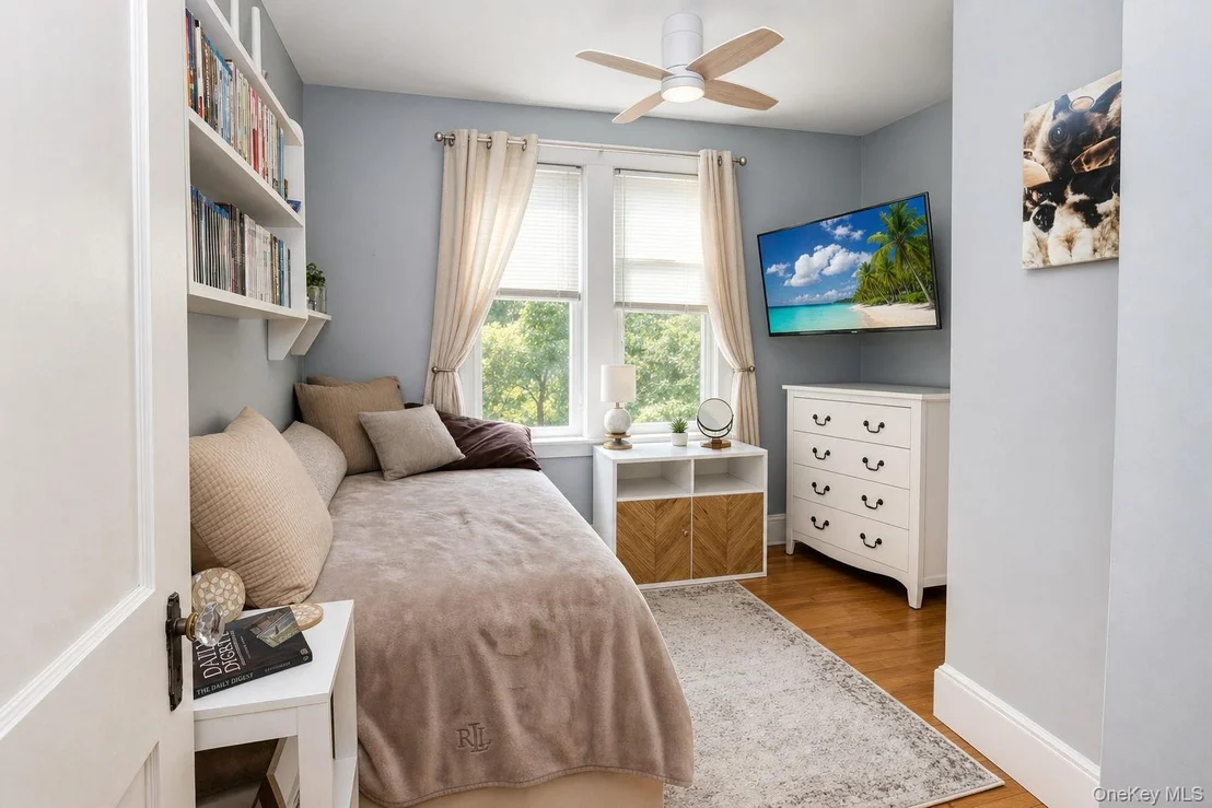 Photo of 8 Budd Avenue