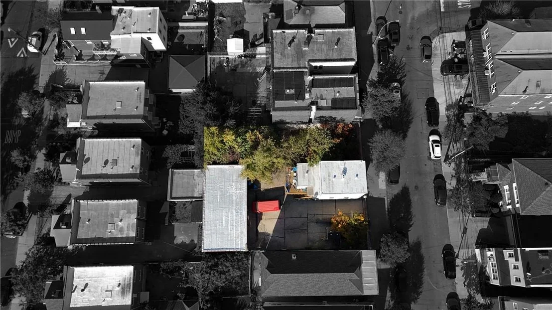 Photo of 1933 Pilgrim Avenue