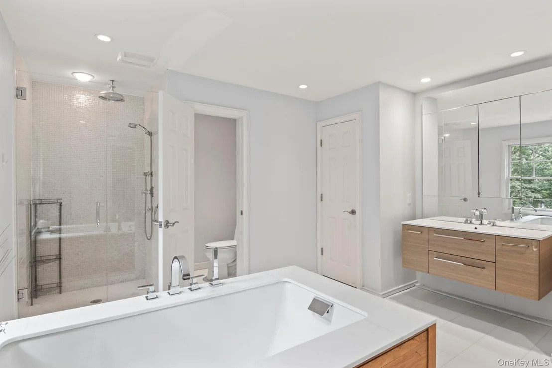 Photo of 15 Intervale Road