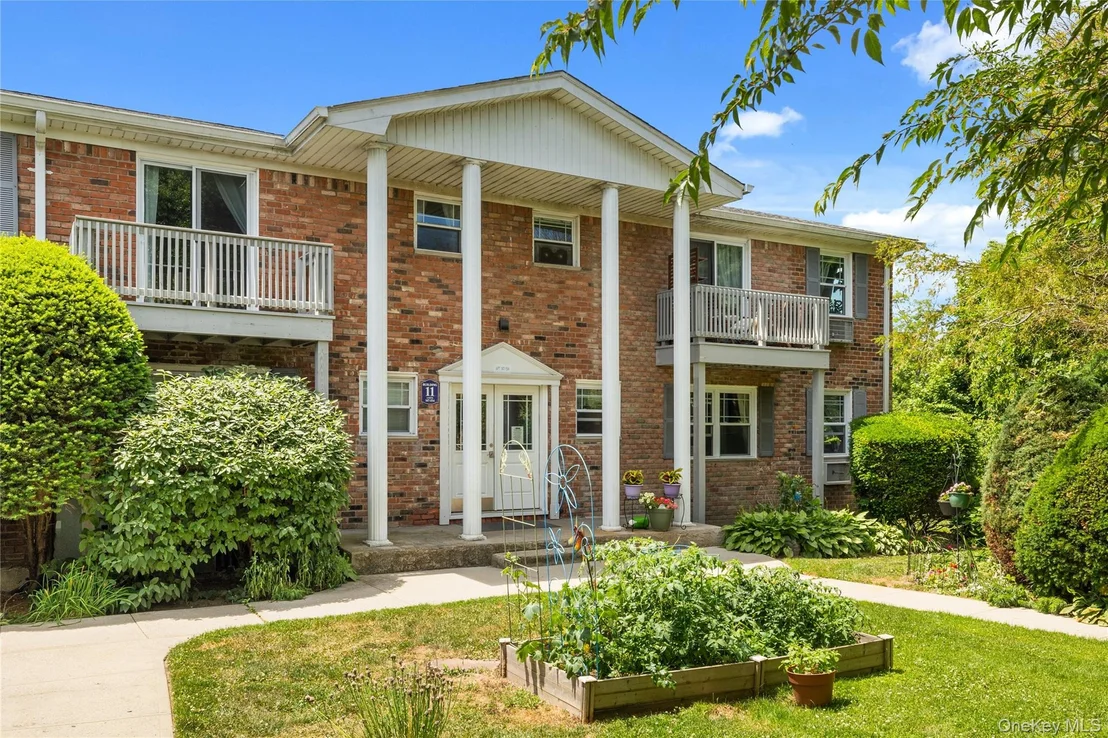 Photo of Unit 147 at 147 Fairharbor Drive