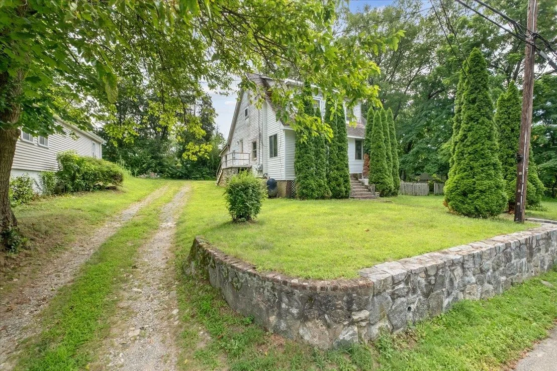 Photo of 92 Lake Drive