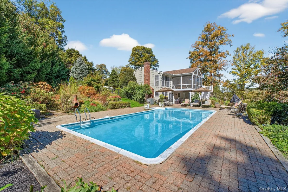 Photo of 34 Farview Road