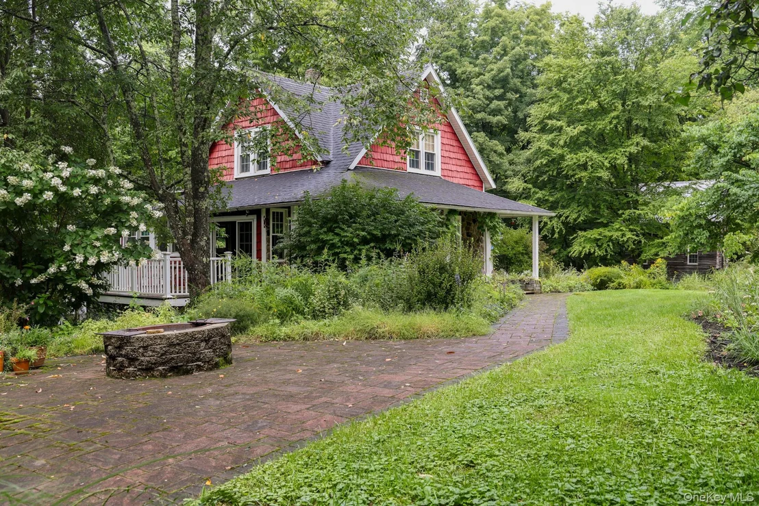 Photo of 54 Devany Road
