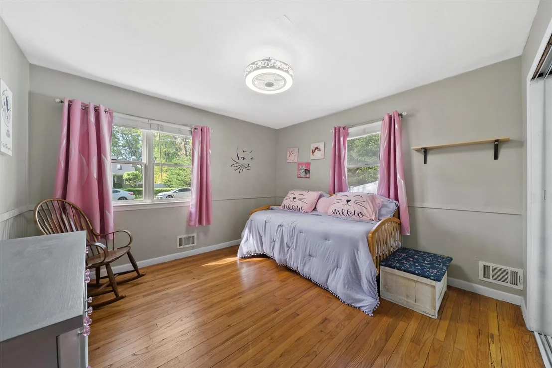 Photo of 10 Lynch Lane