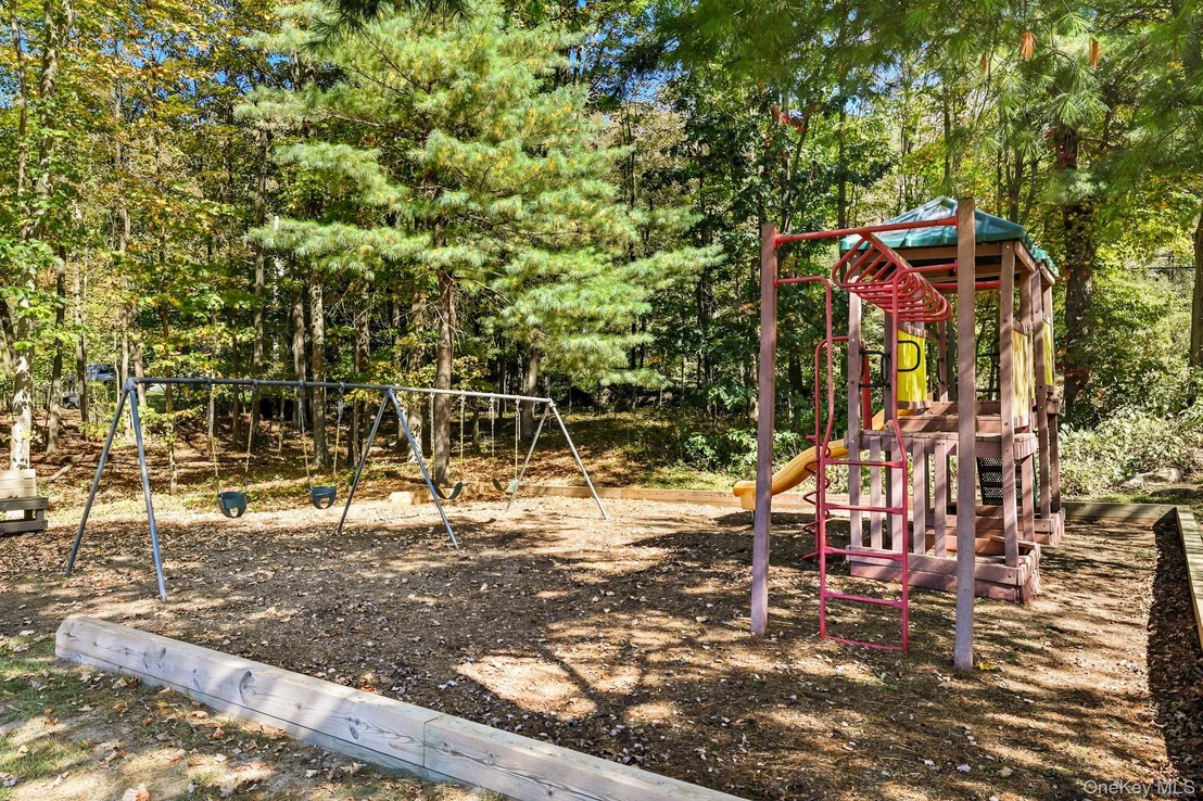 Photo of 84 Krystal Drive