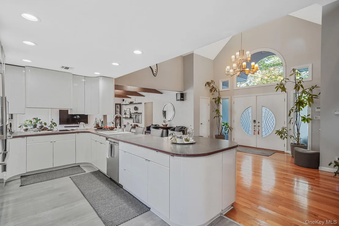 Photo of 84 McCulloch Drive