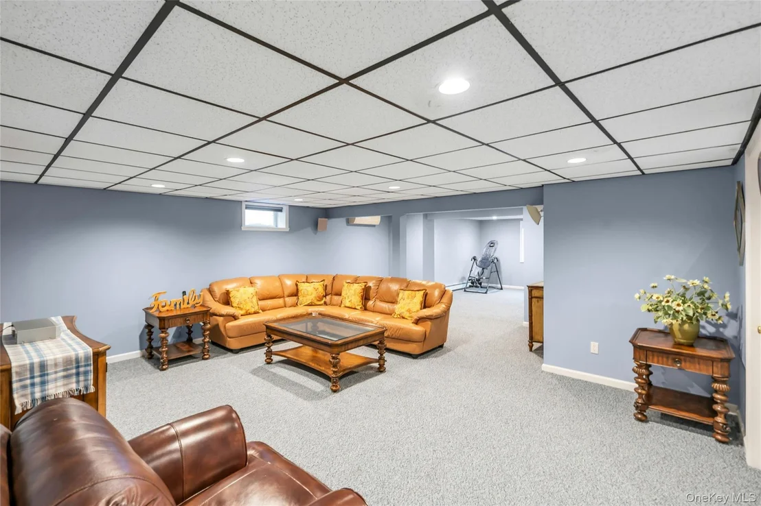 Photo of 6 Averly Place