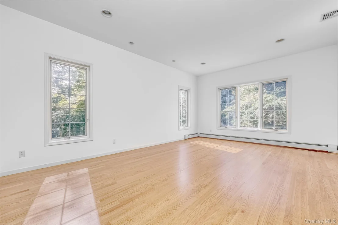 Photo of 30 Senator Levy Drive