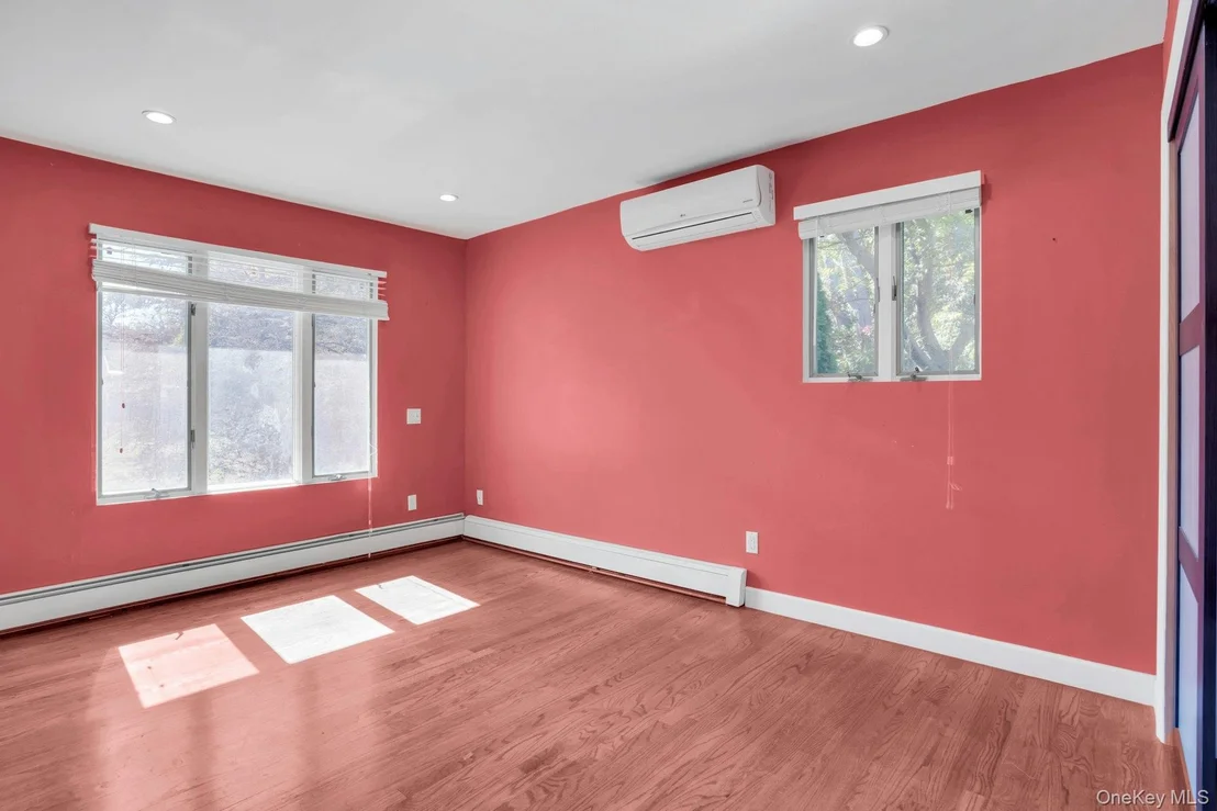 Photo of 33 Pittoni Drive