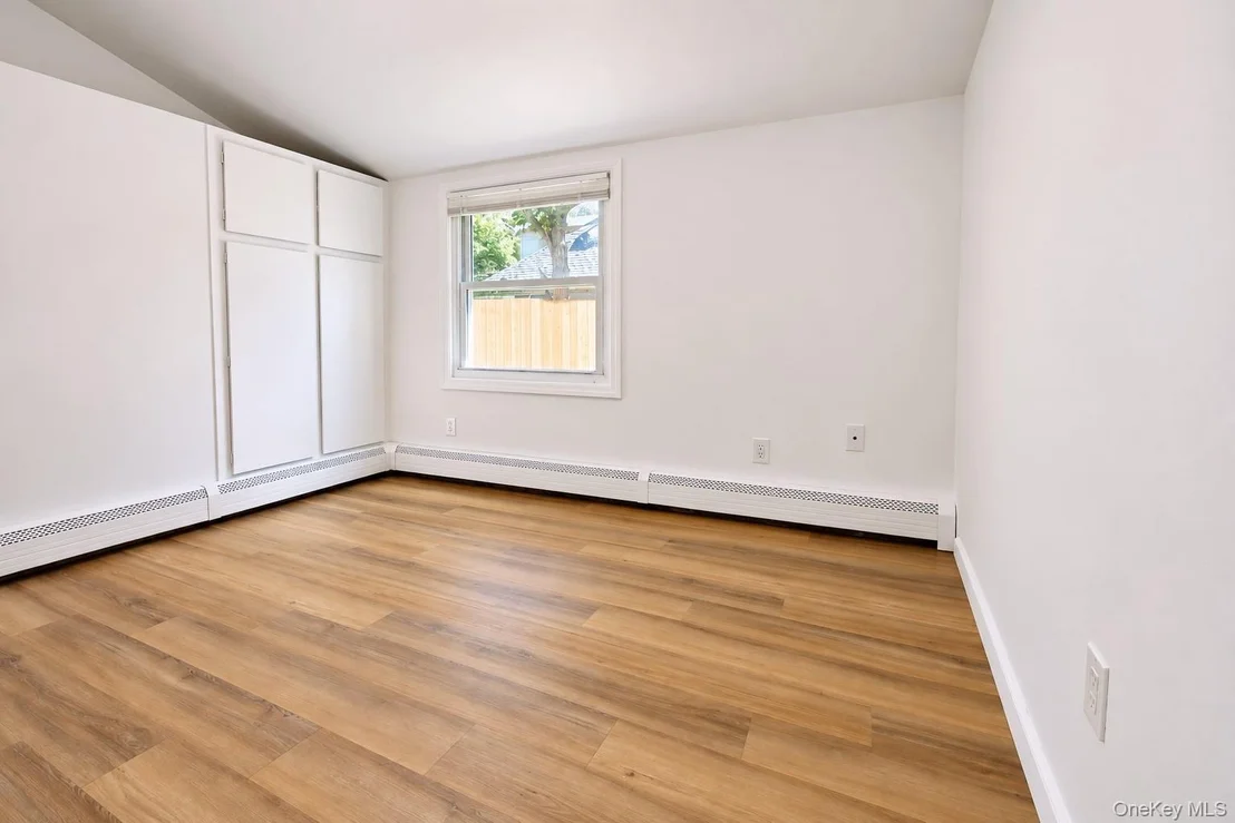 Photo of 39 Split Cedar Drive