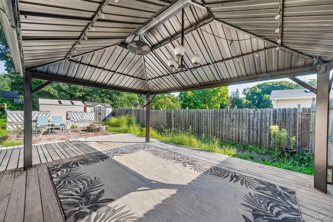 Photo of 17 N Jackson Drive