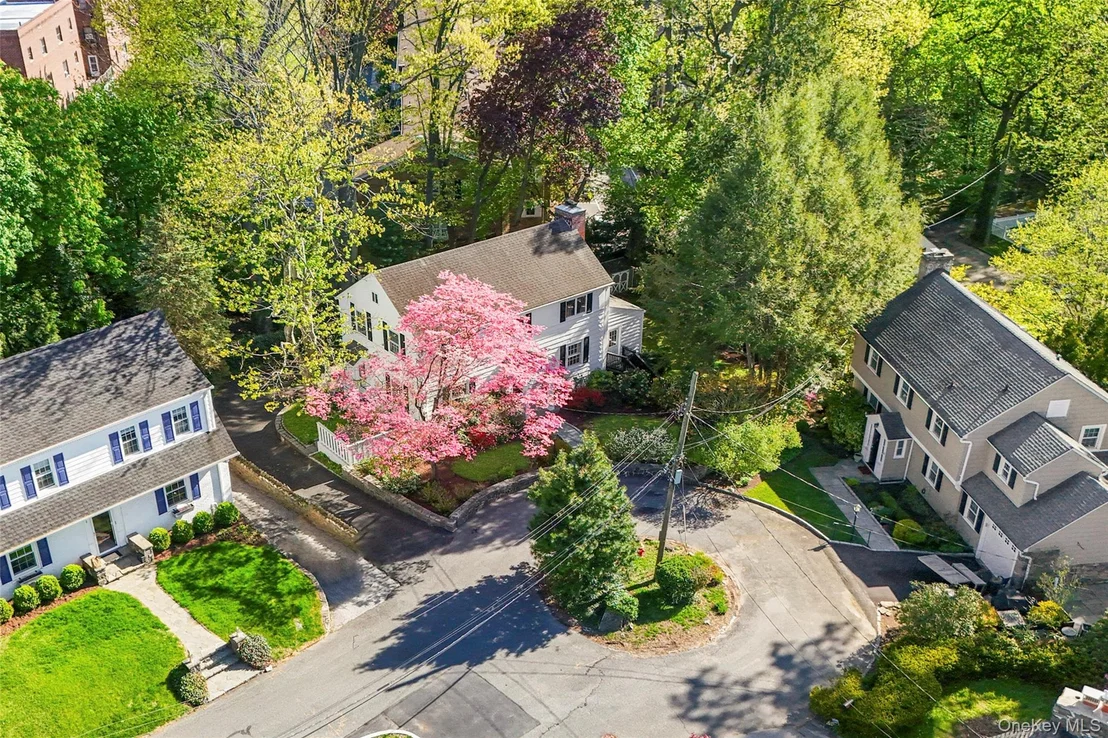 Photo of 5 Wellyn Close