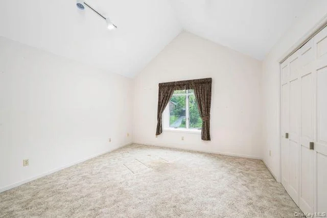 Photo of 7 Fair Oaks Drive