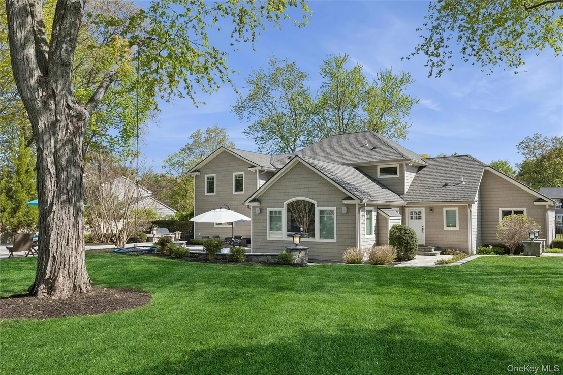 Photo of 10 Kingfisher Drive