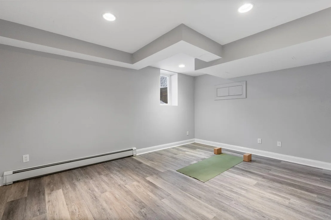 Photo of 5 Johnson Place