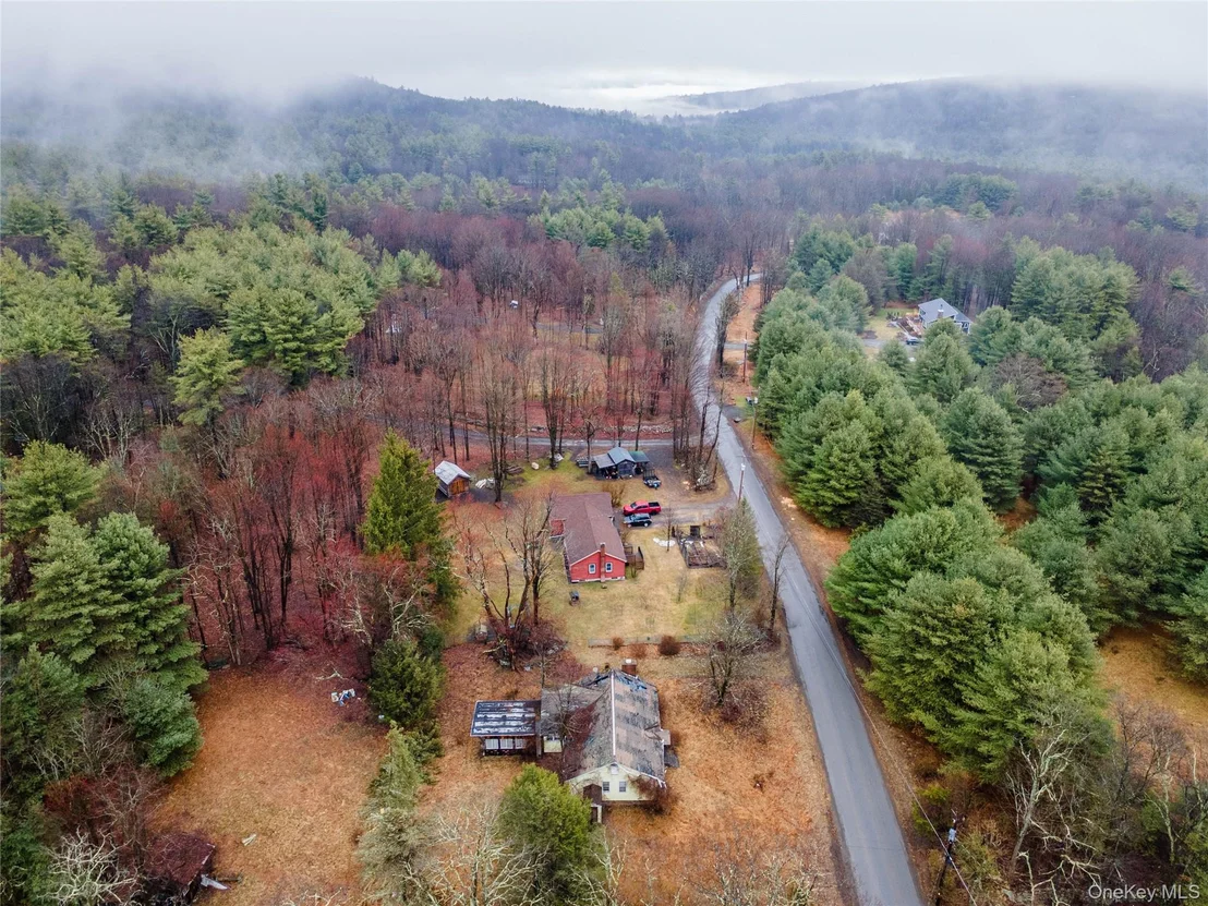 Photo of 106 Sheldon Hill Road