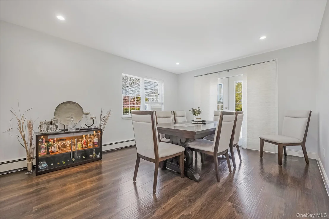 Photo of 56 Arrowhead Avenue