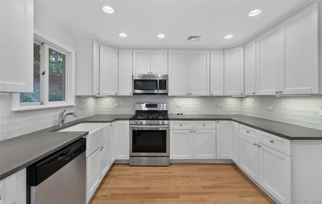 Photo of 64 Bradley Street