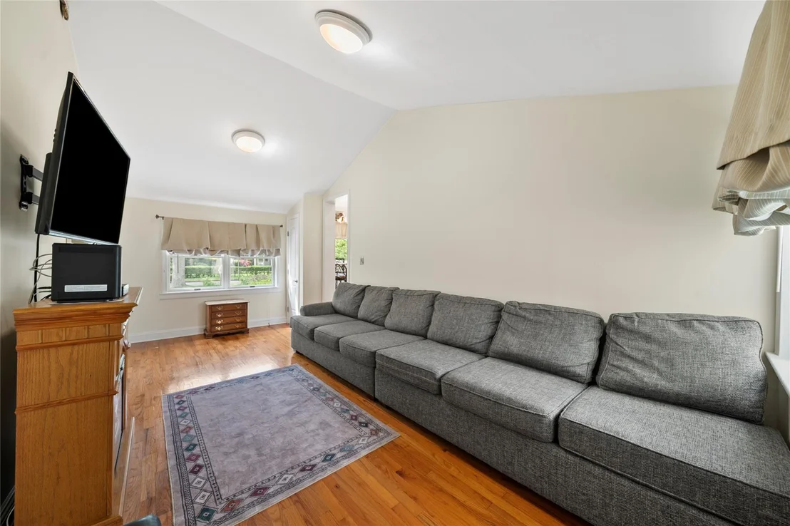 Photo of 10 Lynch Lane