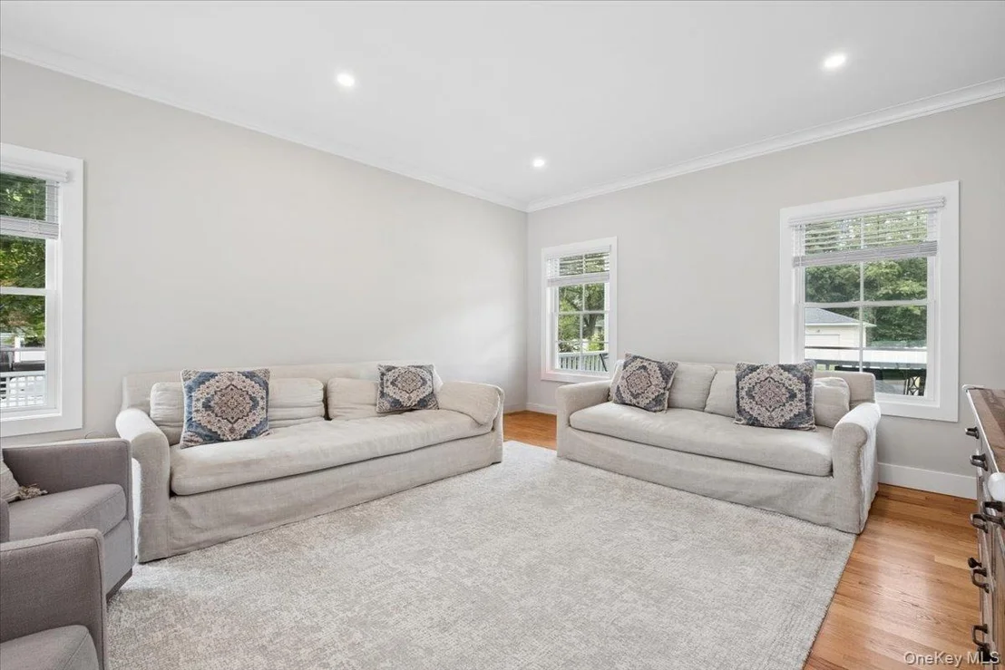 Photo of 9 Beverly Road
