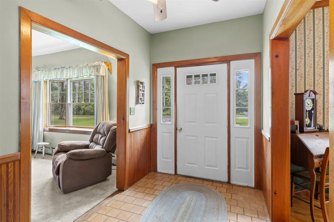 Photo of 149 River Road