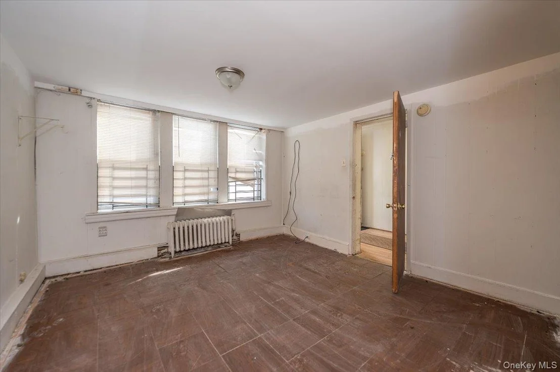 Photo of 249 Quincy Avenue