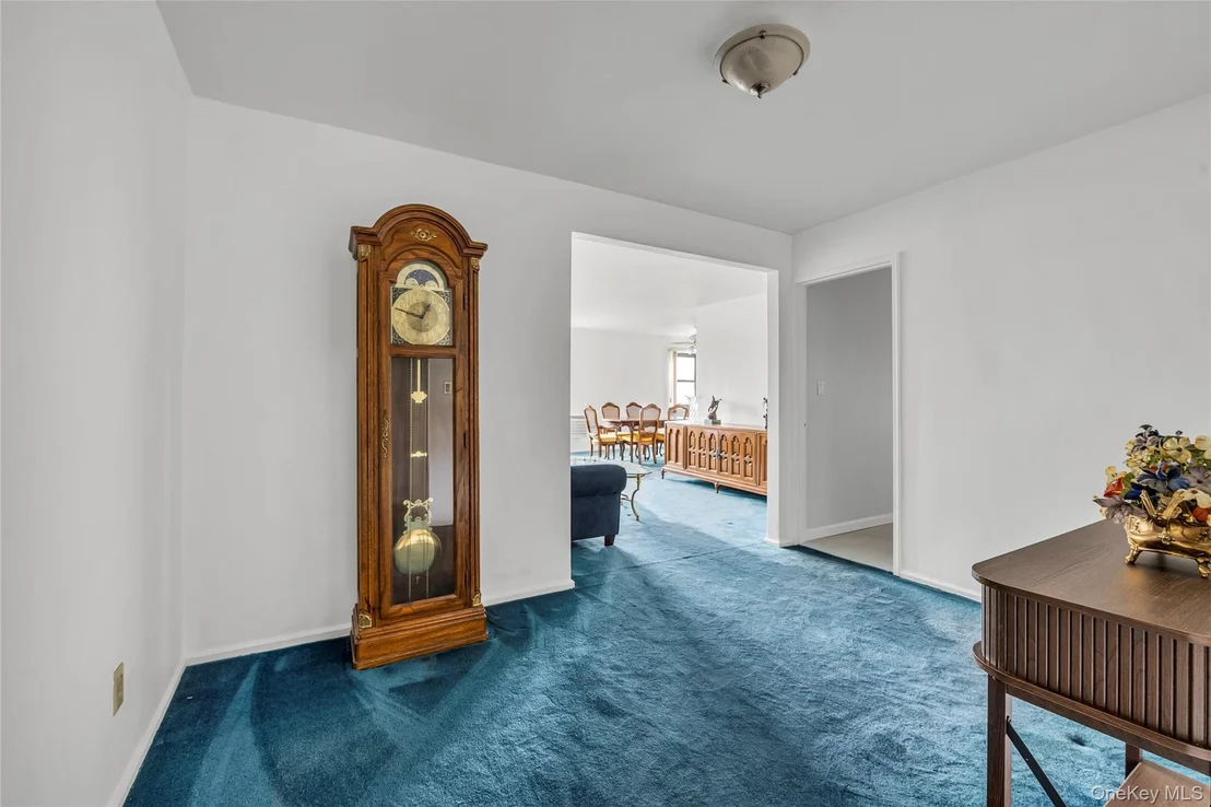 Photo of Unit 2L at 50 Brompton Road