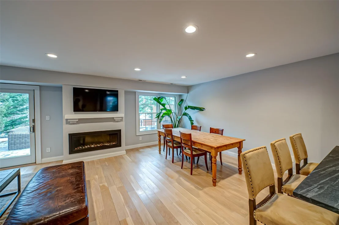 Photo of 12 Sutton Place