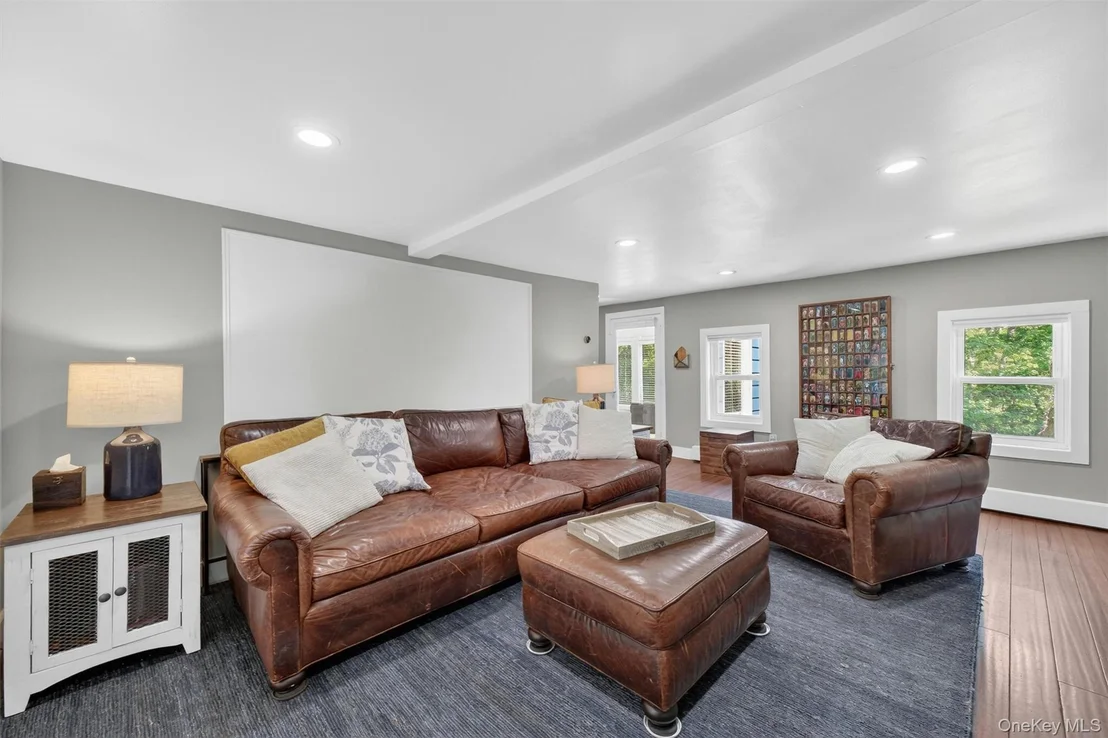 Photo of 71 Highland Drive