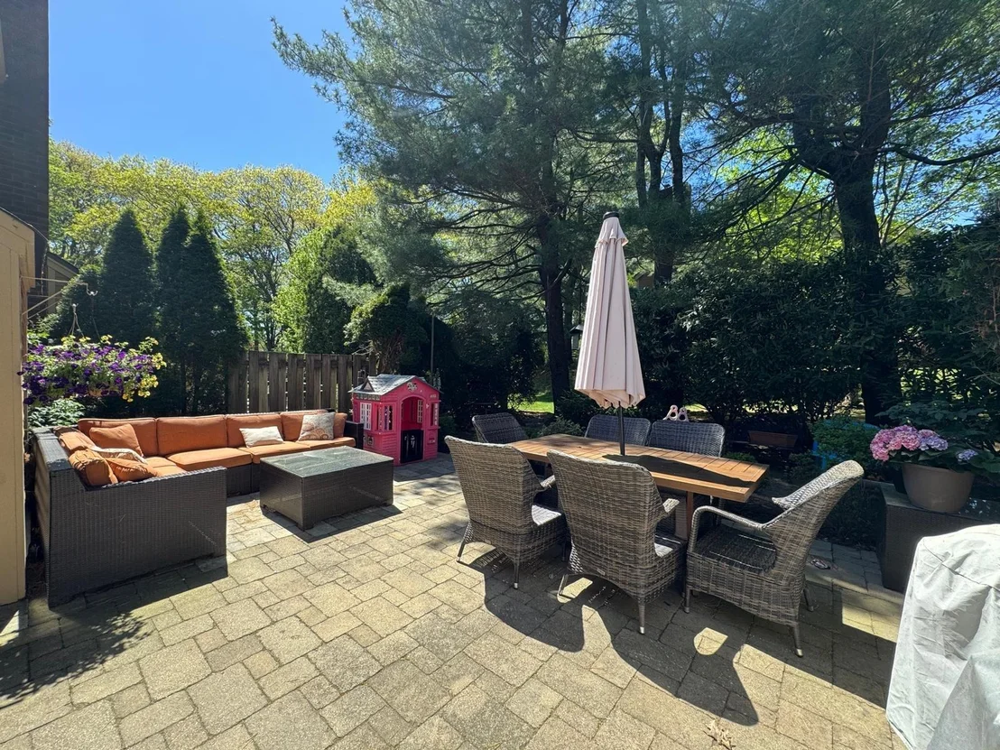 Photo of 81 Greenway Close