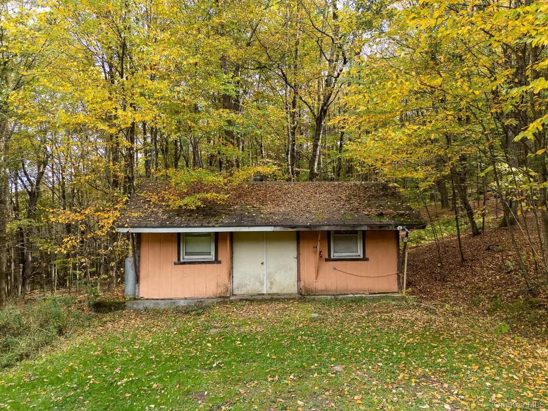 Photo of 515 Magic Mountain Road