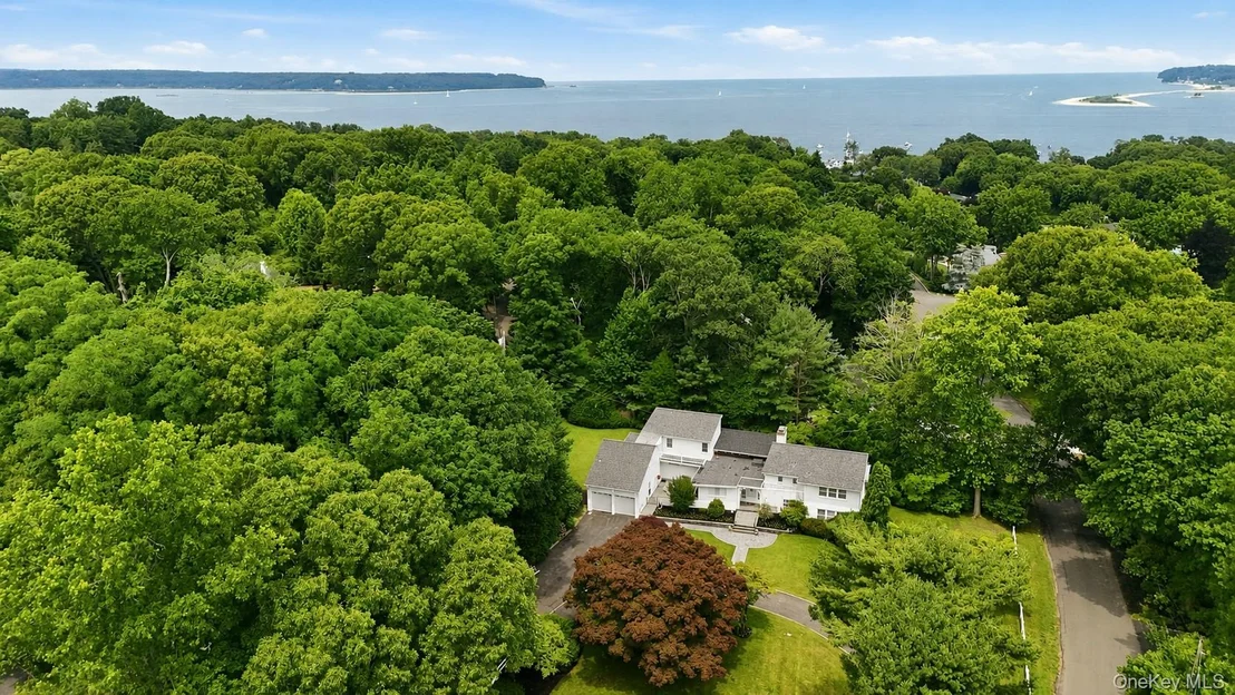 Photo of 39 Upper Drive