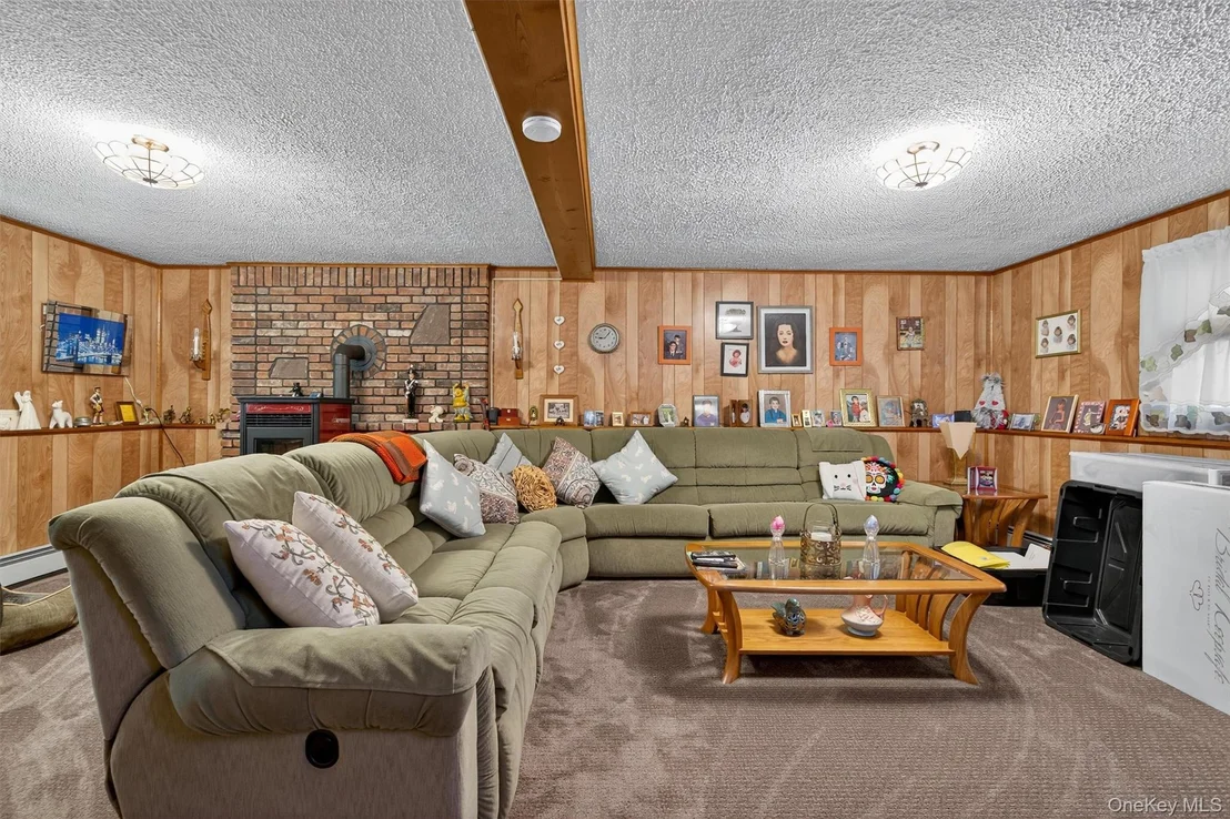 Photo of 29 Beverly Drive