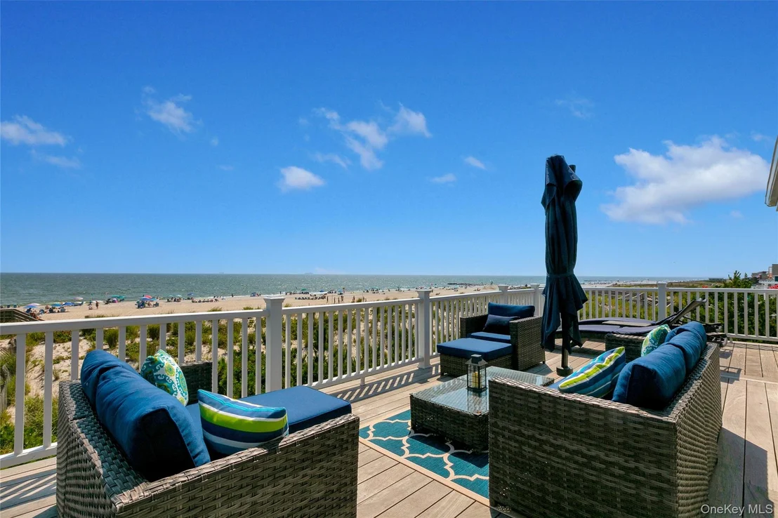 Photo of 879 Oceanfront