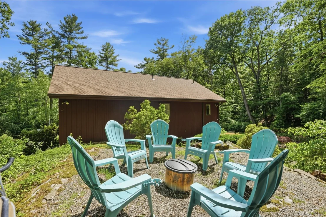 Photo of 17 Stoutenburgh Drive